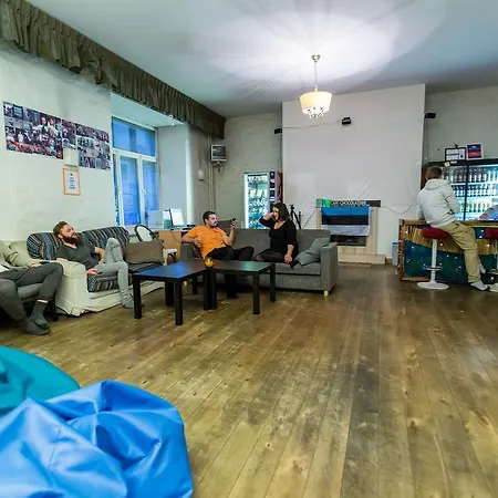 אכסניה Backpackers
